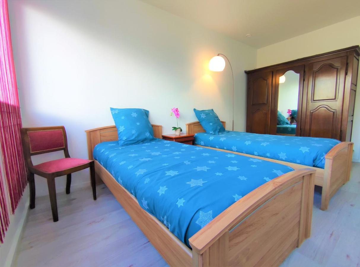 Appartement T3 Lumineux Et Tout Confort De 72 M2 Avec Parking Privatif ลาโรแชล ภายนอก รูปภาพ