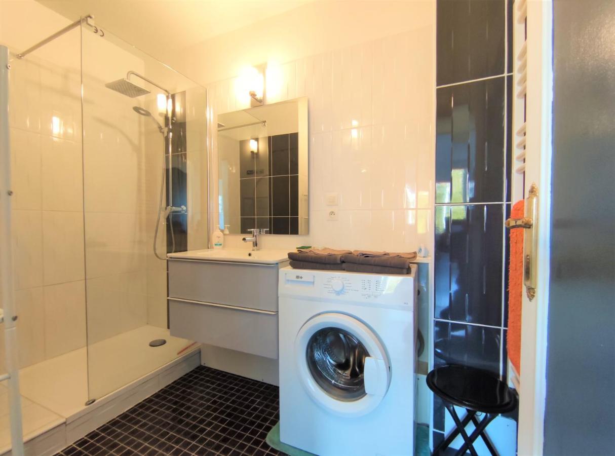 Appartement T3 Lumineux Et Tout Confort De 72 M2 Avec Parking Privatif ลาโรแชล ภายนอก รูปภาพ