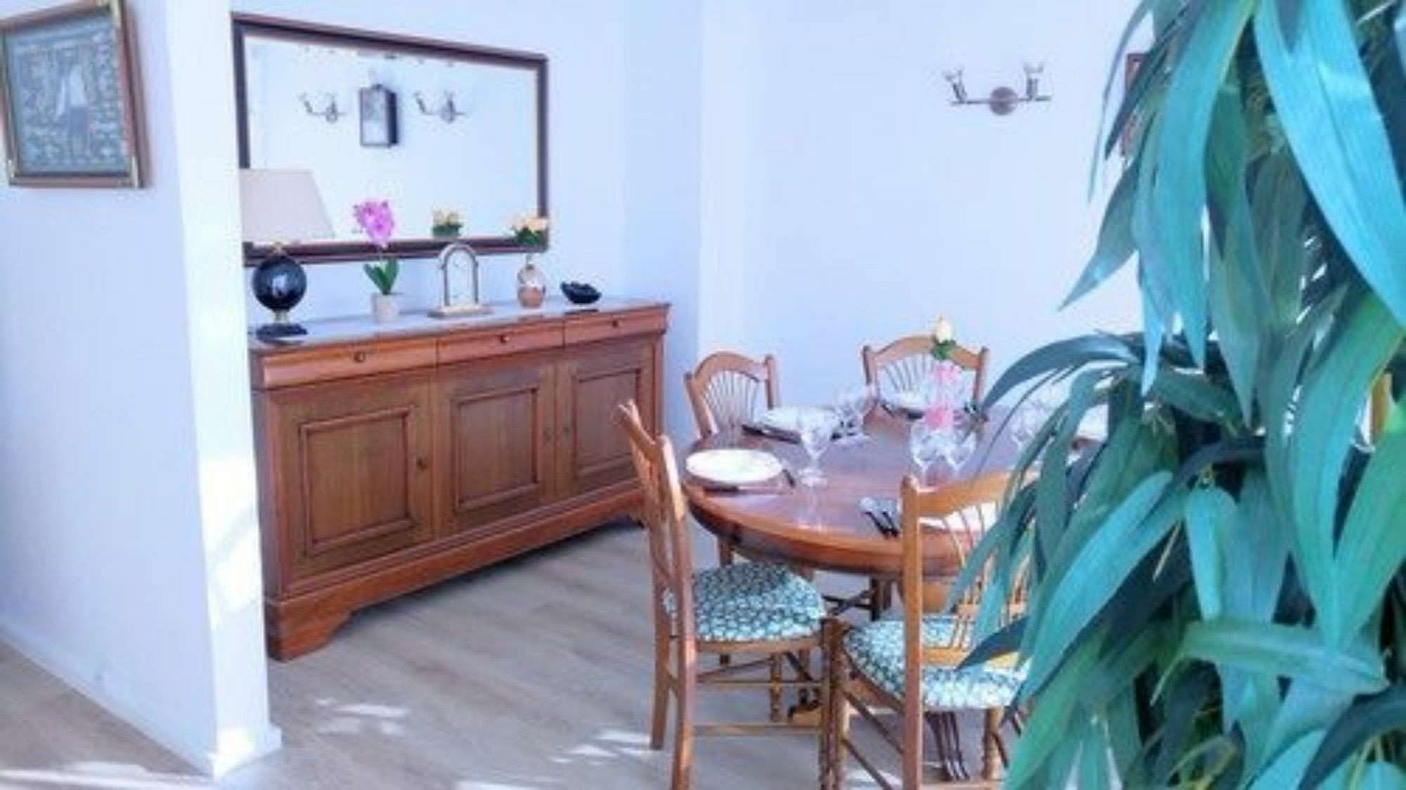 Appartement T3 Lumineux Et Tout Confort De 72 M2 Avec Parking Privatif ลาโรแชล ภายนอก รูปภาพ